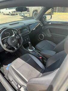 2014 Volkswagen Beetle 1.8T   - Photo 13 - Wylie, TX 75098