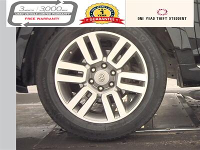 2011 Toyota 4Runner SR5 7 SEATER   - Photo 11 - Wylie, TX 75098