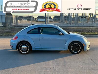 2012 Volkswagen Beetle 2.5L   - Photo 12 - Wylie, TX 75098