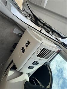 2011 Toyota Avalon Limited   - Photo 33 - Wylie, TX 75098