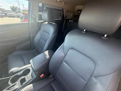 2017 Hyundai TUCSON Limited - Photo 10 - Wylie, TX 75098