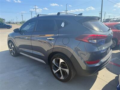 2017 Hyundai TUCSON Limited - Photo 8 - Wylie, TX 75098