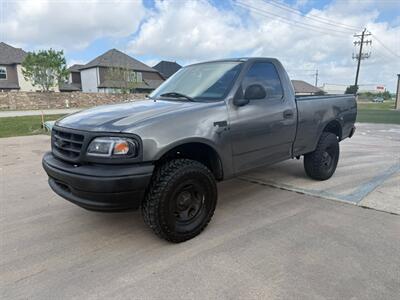 2004 Ford F-150 Heritage XL ONE OWNER CARFAX - Photo 4 - Wylie, TX 75098