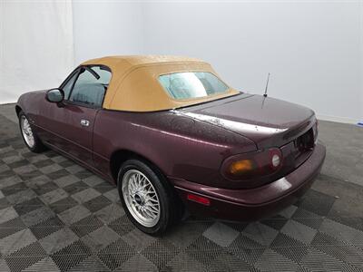 1995 Mazda MX-5 Miata M-Edition 1 OF 3500 - Photo 4 - Wylie, TX 75098