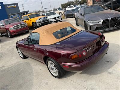 1995 Mazda MX-5 Miata M-Edition 1 OF 3500   - Photo 28 - Wylie, TX 75098