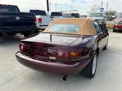 1995 Mazda MX-5 Miata M-Edition 1 OF 3500   - Photo 31 - Wylie, TX 75098