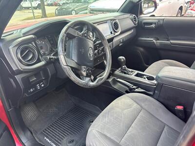 2017 Toyota Tacoma SR5 V6 4x4 - Photo 17 - Wylie, TX 75098
