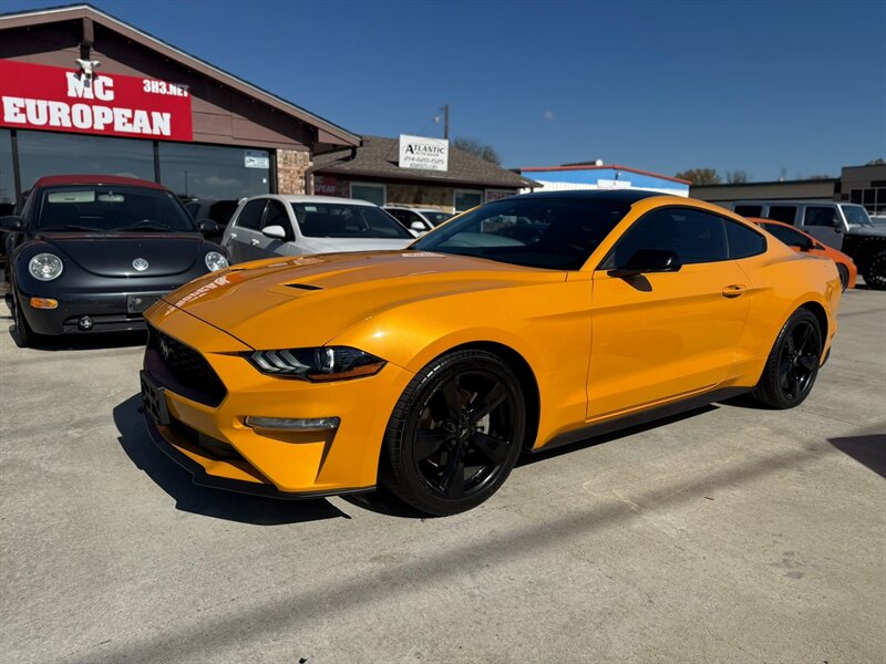 2022 Ford Mustang EcoBoost's photo