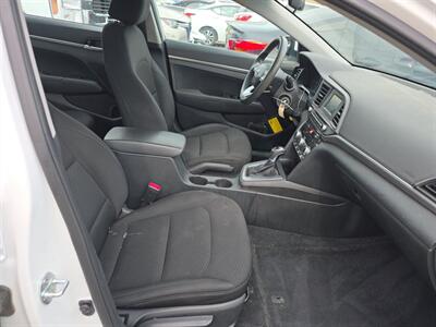 2020 Hyundai ELANTRA SE - Photo 6 - Wylie, TX 75098