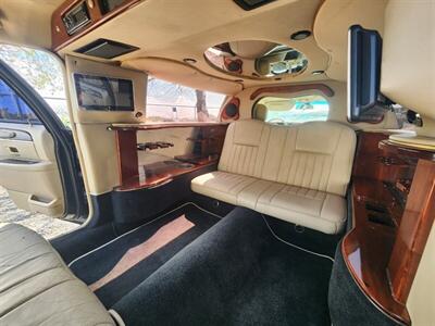 2006 Lincoln TOWNCAR Executive limo   - Photo 13 - Wylie, TX 75098