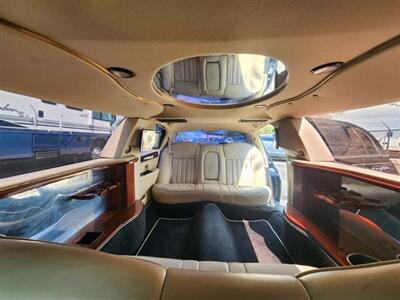 2006 Lincoln TOWNCAR Executive limo   - Photo 16 - Wylie, TX 75098