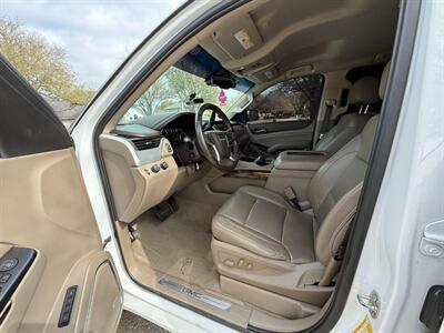 2019 GMC Yukon XL SLT 4X4 LIFTED   - Photo 9 - Wylie, TX 75098