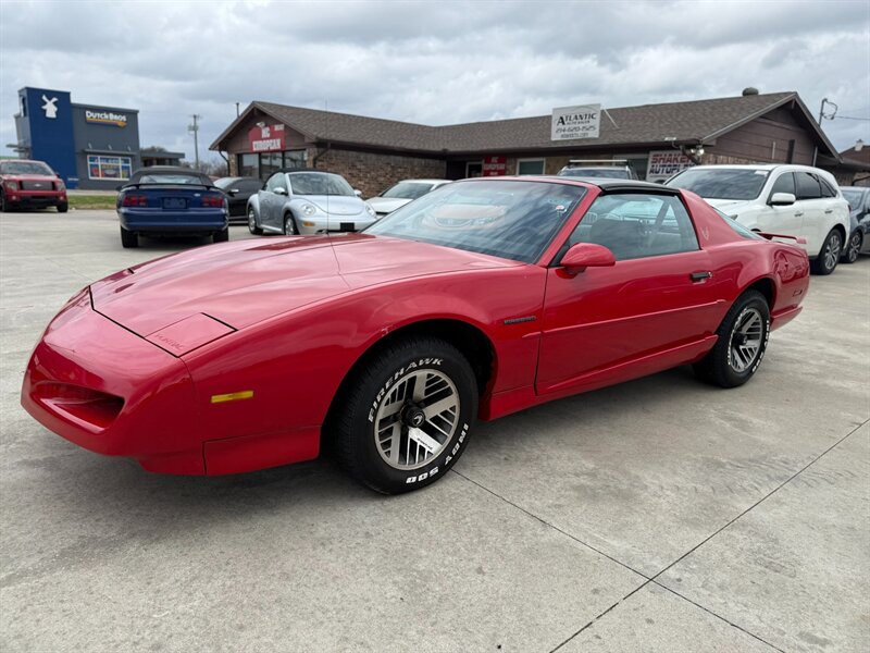 1991 Pontiac Firebird Base