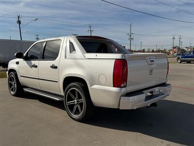 2008 Cadillac Escalade EXT   - Photo 23 - Wylie, TX 75098