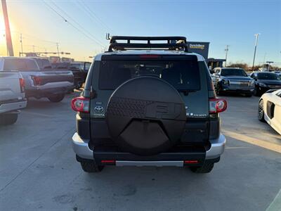 2014 Toyota FJ Cruiser 4x4 50000 MILES   - Photo 24 - Wylie, TX 75098