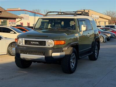 2014 Toyota FJ Cruiser 4x4 50000 MILES   - Photo 1 - Wylie, TX 75098
