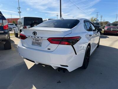 2020 Toyota Camry SE LOW MAINTENANCE !! - Photo 20 - Wylie, TX 75098