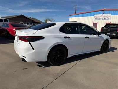 2020 Toyota Camry SE LOW MAINTENANCE !! - Photo 12 - Wylie, TX 75098