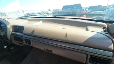 1995 Ford F-250 XLT   - Photo 26 - Wylie, TX 75098
