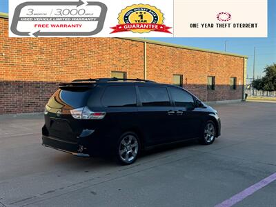 2014 Toyota Sienna SE 8-Passenger 1 Owner   - Photo 19 - Wylie, TX 75098