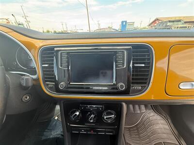 2016 Volkswagen Beetle 1.8T Dune PZEV - Photo 34 - Wylie, TX 75098