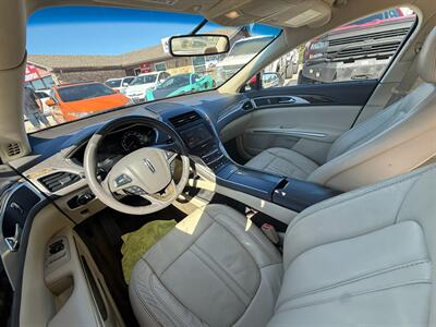 2013 Lincoln MKZ   - Photo 2 - Wylie, TX 75098