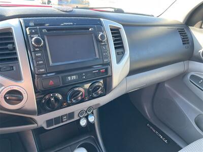 2013 Toyota Tacoma V6 4x4 One Owner - Photo 11 - Wylie, TX 75098