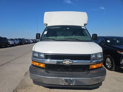 2018 Chevrolet Express 3500 box truck   - Photo 16 - Wylie, TX 75098