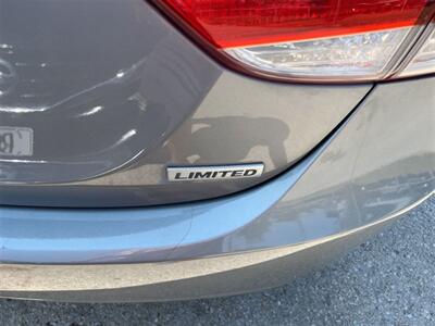 2013 Hyundai ELANTRA Limited - Photo 6 - Wylie, TX 75098