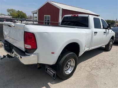 2018 RAM 3500 DUALLY • 6.7L CUMMINS DIESEL AISIN AS69RC   - Photo 18 - Wylie, TX 75098