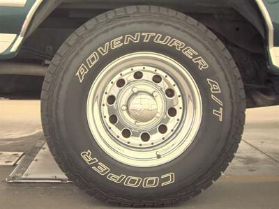 1996 Ford Bronco XLT 4x4 - Photo 13 - Wylie, TX 75098