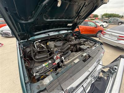 1996 Ford Bronco XLT 4x4   - Photo 13 - Wylie, TX 75098
