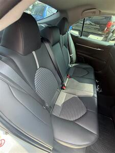 2018 Toyota Camry SE   - Photo 5 - Wylie, TX 75098