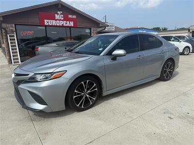 2018 Toyota Camry SE   - Photo 1 - Wylie, TX 75098