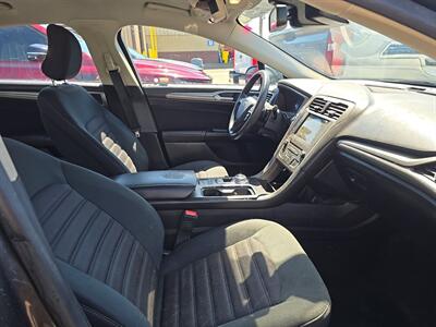 2018 Ford Fusion SE   - Photo 2 - Wylie, TX 75098