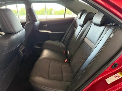 2012 Toyota Camry SE   - Photo 9 - Newark, IL 60541