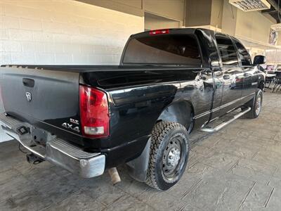 2006 Dodge Ram 1500 SLT   - Photo 2 - Newark, IL 60541