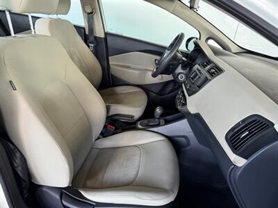 2013 Kia Rio 5-Door LX   - Photo 7 - Newark, IL 60541
