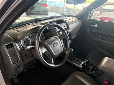 2011 Ford Escape Limited - Photo 5 - Newark, IL 60541
