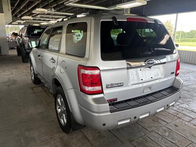 2011 Ford Escape Limited - Photo 3 - Newark, IL 60541