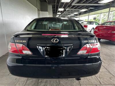 2004 Lexus ES   - Photo 5 - Newark, IL 60541