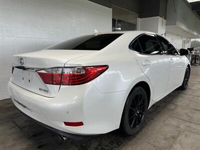 2013 Lexus ES   - Photo 2 - Newark, IL 60541