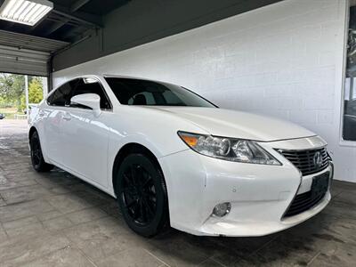 2013 Lexus ES   - Photo 1 - Newark, IL 60541