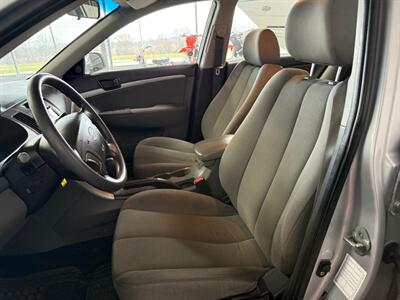 2010 Hyundai SONATA GLS   - Photo 8 - Newark, IL 60541