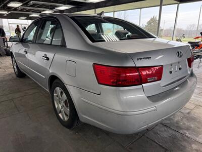 2010 Hyundai SONATA GLS   - Photo 6 - Newark, IL 60541
