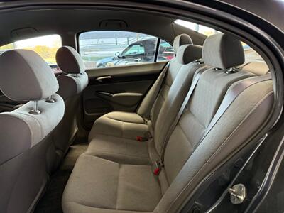 2010 Honda Civic LX - Photo 11 - Newark, IL 60541