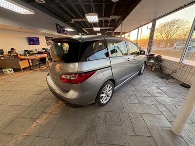 2013 Mazda Mazda5 GT   - Photo 3 - Newark, IL 60541
