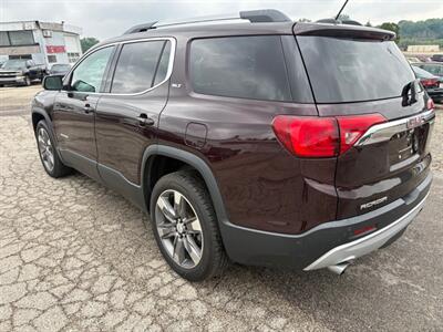 2017 GMC Acadia SLT-2 - Photo 2 - Newark, IL 60541