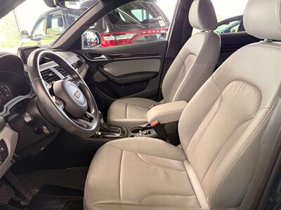 2018 Audi Q3 2.0T quattro Premium   - Photo 10 - Newark, IL 60541