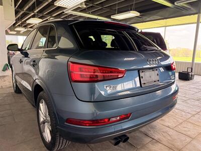 2018 Audi Q3 2.0T quattro Premium   - Photo 5 - Newark, IL 60541